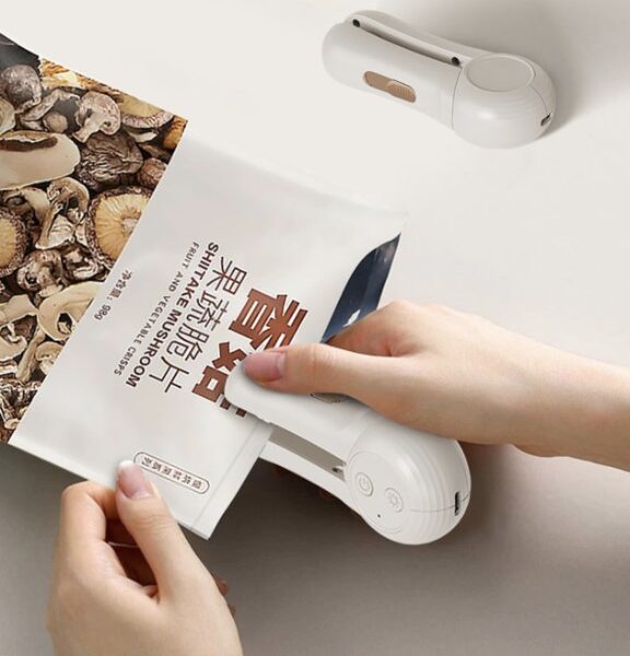Sealing machine, sealing clip, can handle both thick and thin.