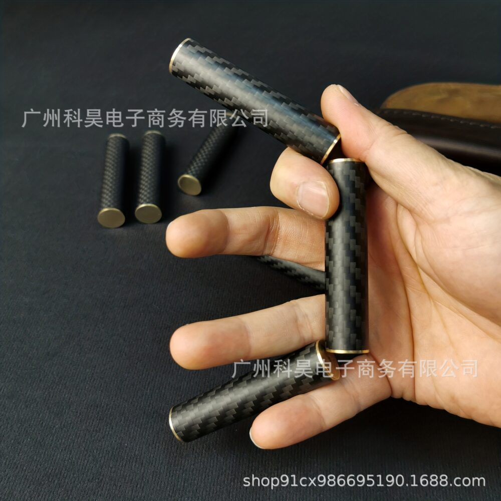 Packaged cross-border Amazon EDC fingertip spinner toy for adults, stress relief magnetic metal carbon fiber three-section staff